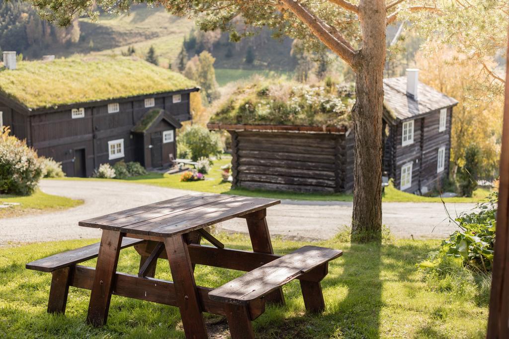Nordre Ekre Gardshotell Vinstra Buitenkant foto