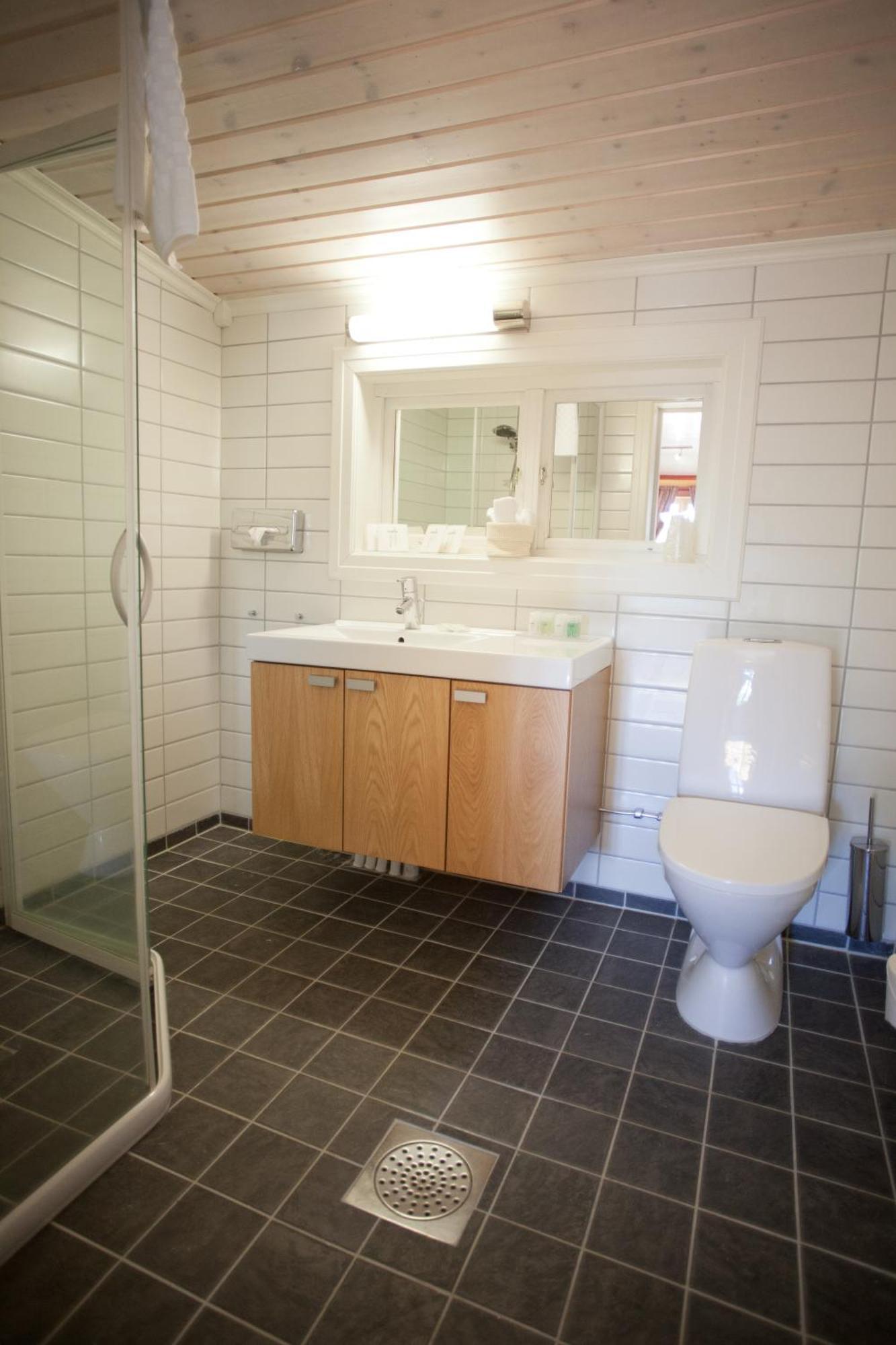 Nordre Ekre Gardshotell Vinstra Buitenkant foto